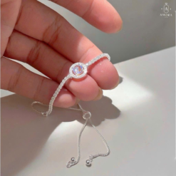 Lắc tay nữ AROMA JEWELY rải viền đá mặt tròn đá moon dây rút bạc S925 LT011