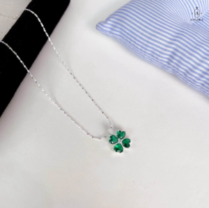 Dây chuyền bạc nữ mệnh hỏa màu xanh
