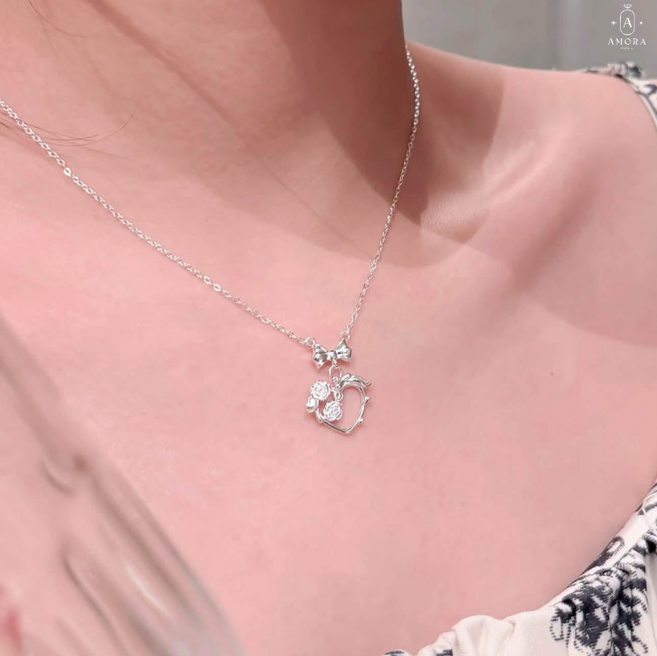 Dây chuyền bạc nữ tặng người yêu